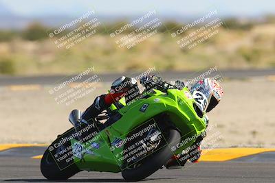 media/Oct-30-2022-CVMA (Sun) [[fb421c3cec]]/Race 12 Supersport Open/